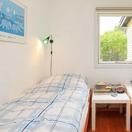 Three-bedroom Holiday In Hadsund 10 * Yderby